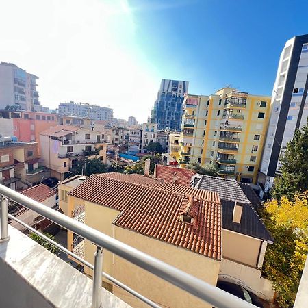 Sunlit House City Center ティラナ エクステリア 写真